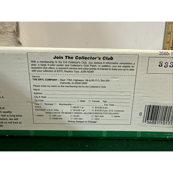 Ertl Cleveland Browns Collectibles NFL Goal Line Classics Delivery Truck Coin - Picture 11 of 12